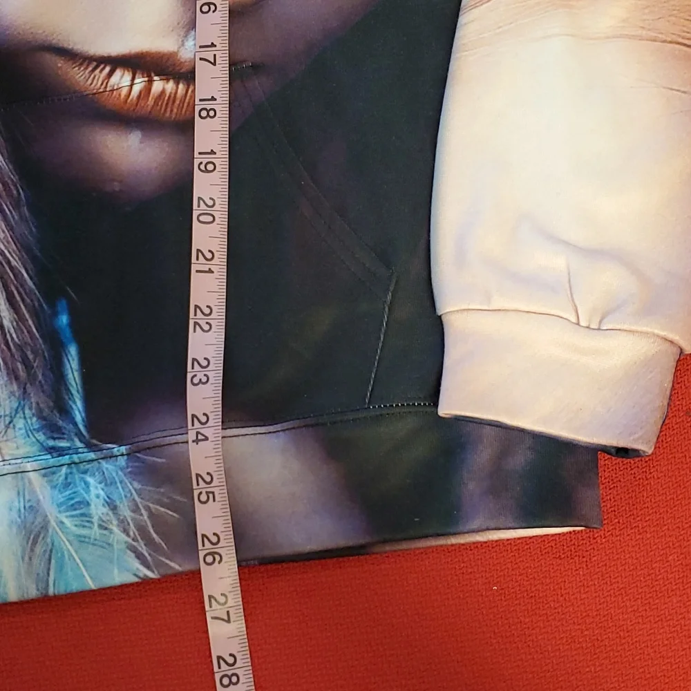 ZOOTOP BEAR Indian girl make up headdress feathers  long sleeve hoodie NWOT XL - Picture 9 of 9